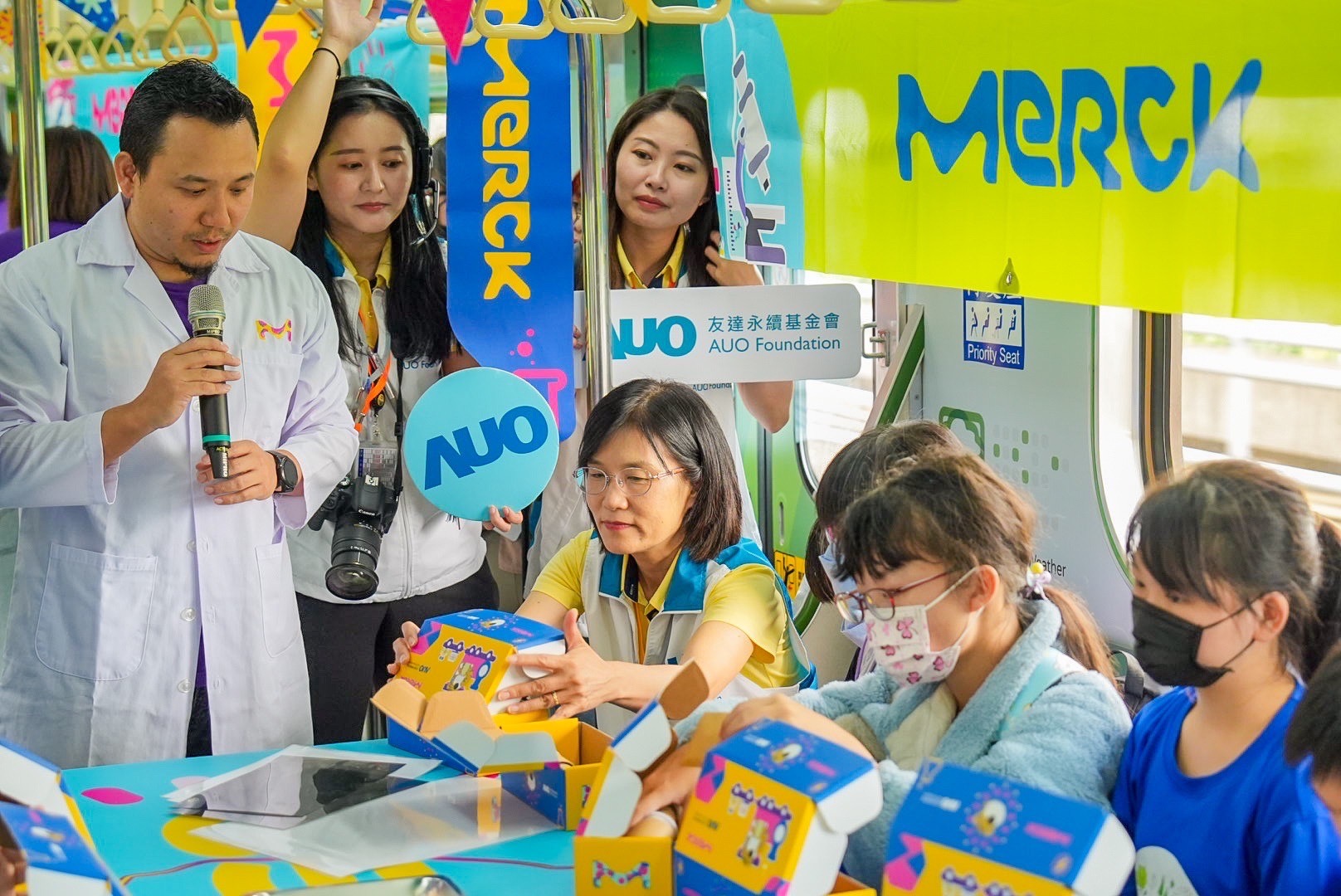 ���_�Թ����������Դ��ˮ�YԴ������ģ��OӋ��������Դ��ѭ�h��������Ԫ���m�������}���K�y�ֹ����ⷰ�Ĭ���_�l����ƌW�̲ļ������w򞣬��׌���m���B͸�^�ƌW̽����������